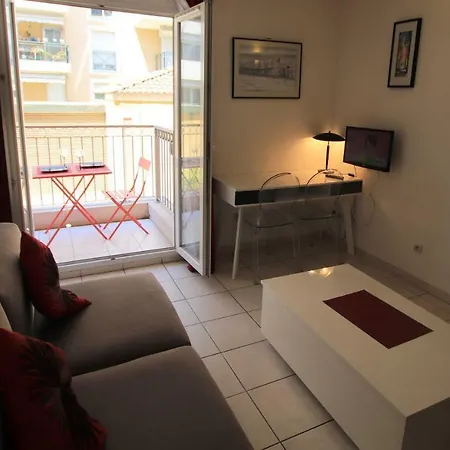 Apartment Le Dome Nice